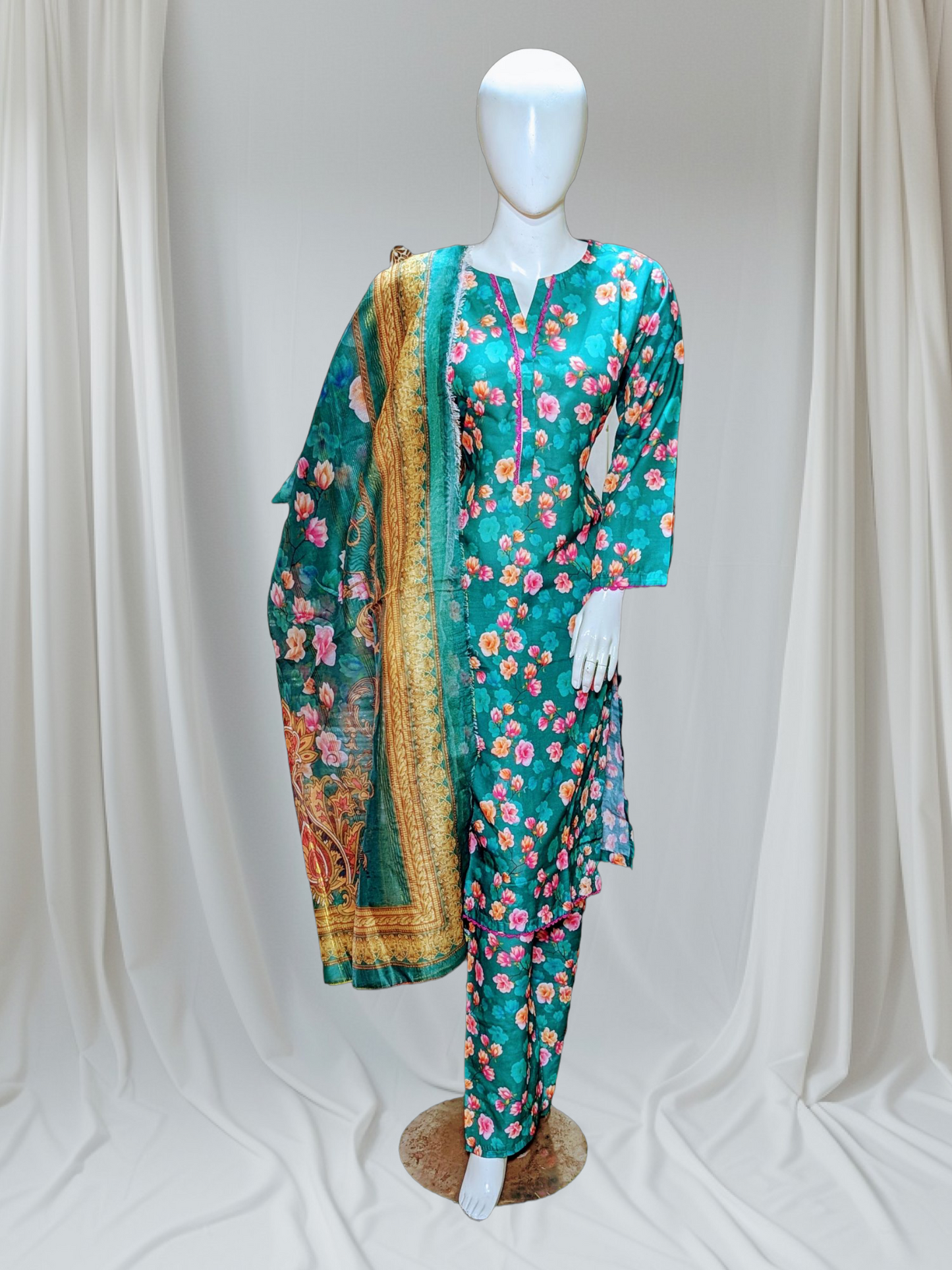 Stitched Swiss Lawn 3 Piece with Diamond Duppata & Trauser