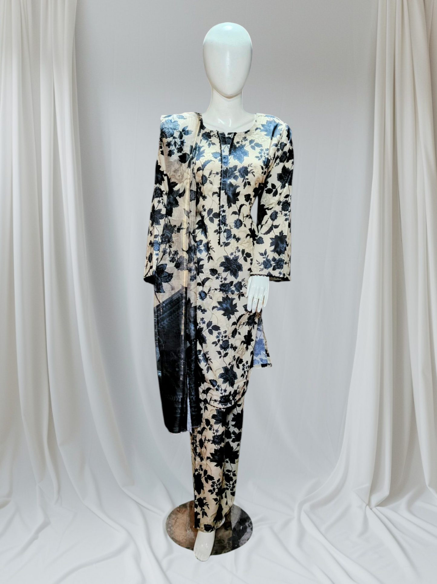 Stitched Swiss Lawn 3 Piece with Diamond Duppata & Trauser